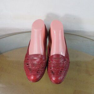 Softspots Vintage 70's Loafer Flats Red Cut Out Woven Leather Women's Size 9